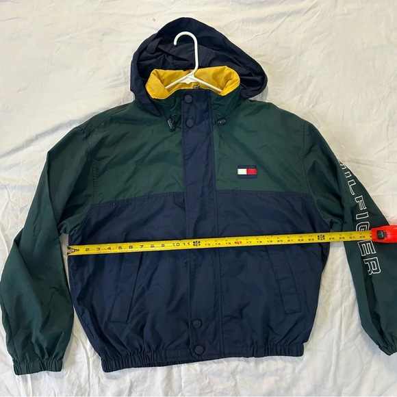 Vintage Tommy Hilfiger M 90s Hooded Jacket Sailing Windbreaker Coat - Picture 7 of 9